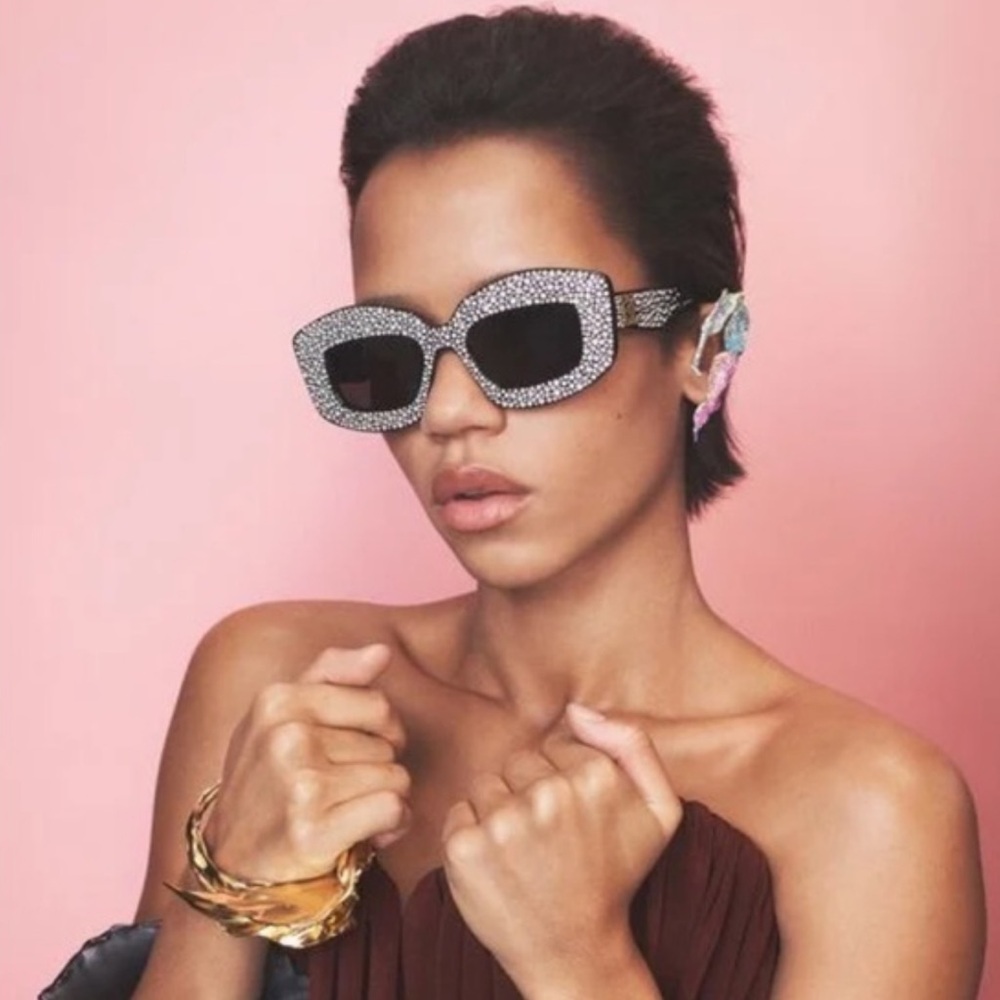 Black Gem Detail Rectangular Sunglasses - Picture 9 of 16